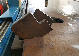  Plasma cutting
